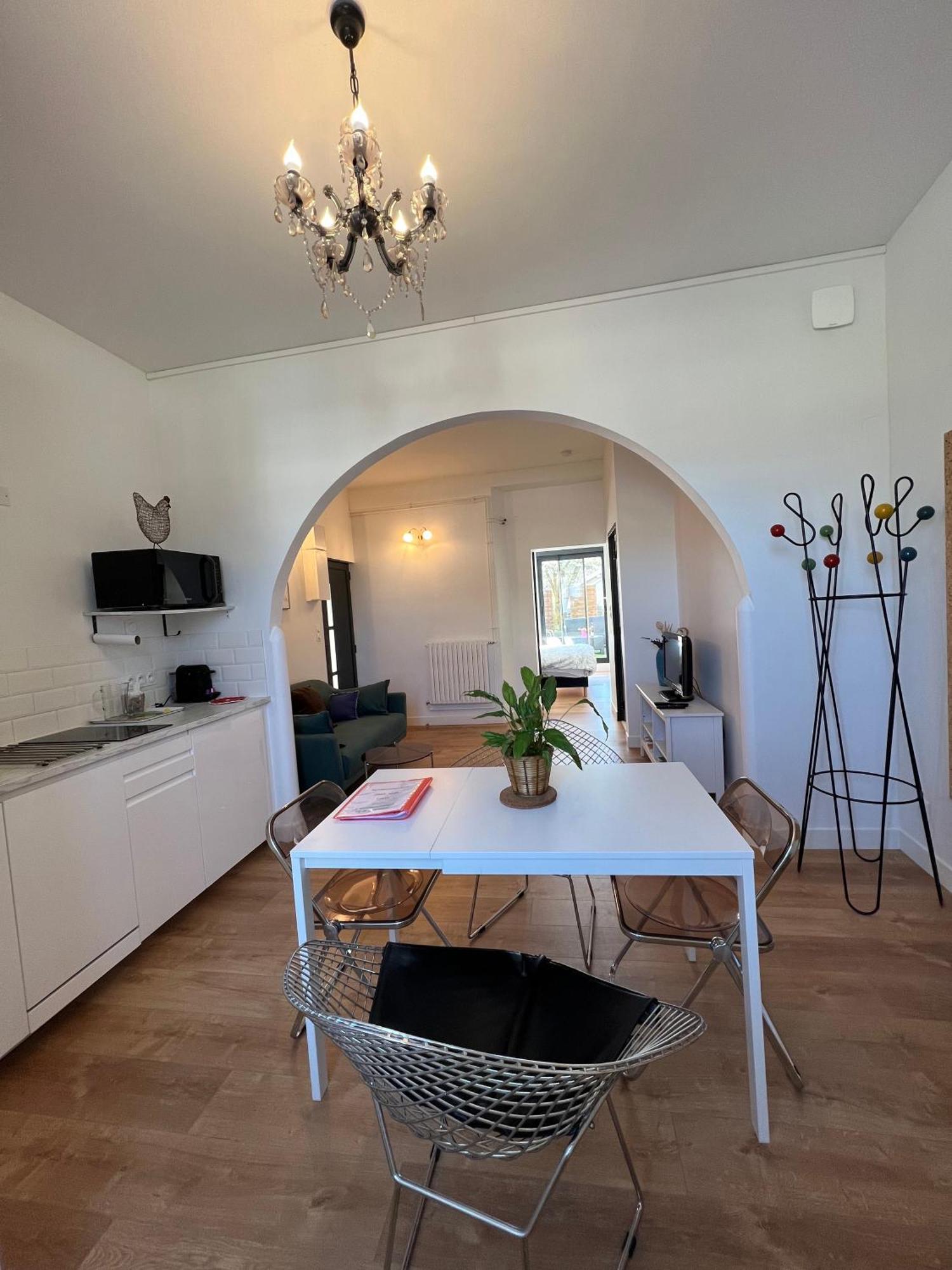 Secret Garden Apartment Ay-Champagne Bagian luar foto